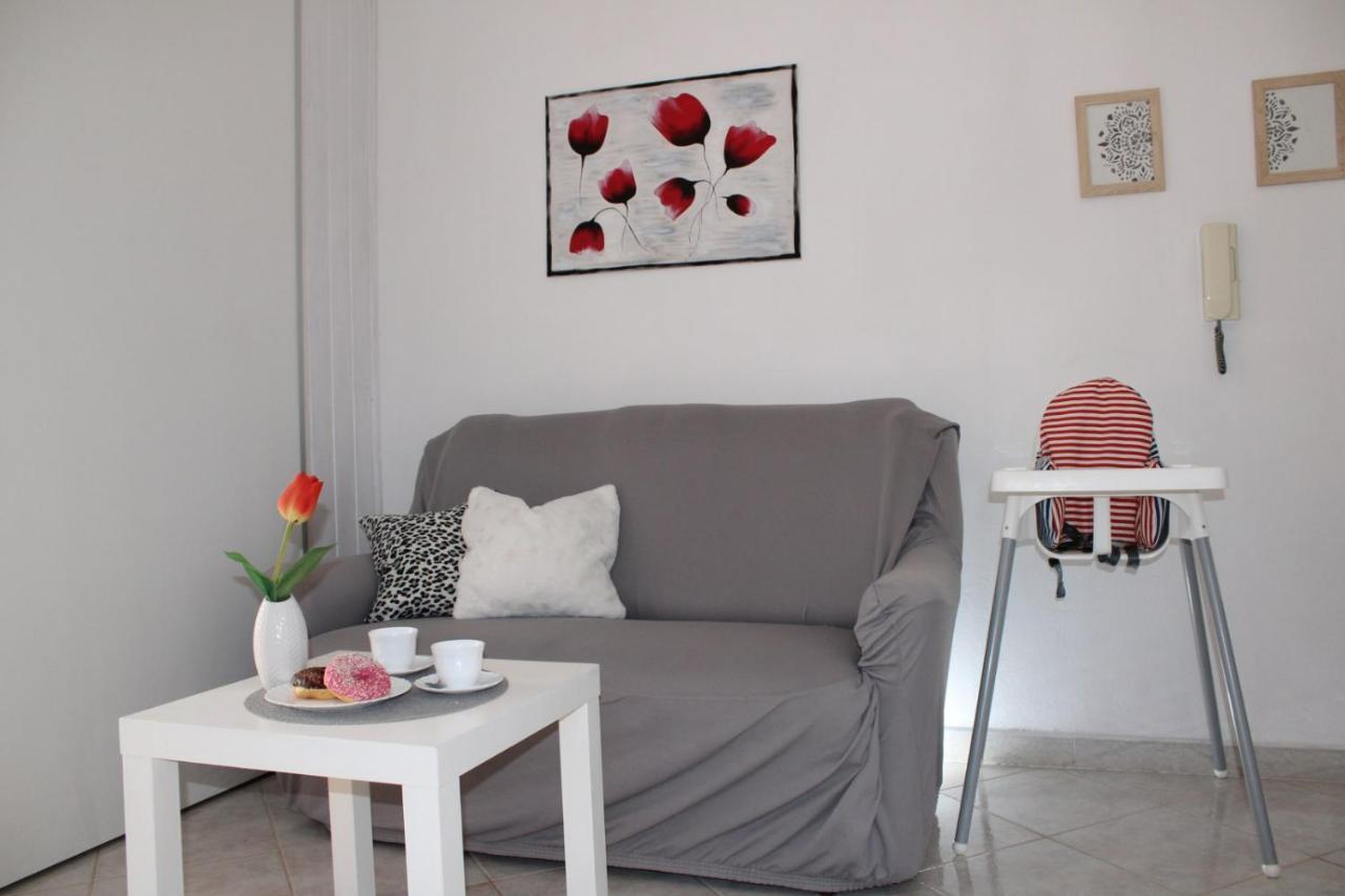 Lily'S Lovely Apartments Fazana Bagian luar foto