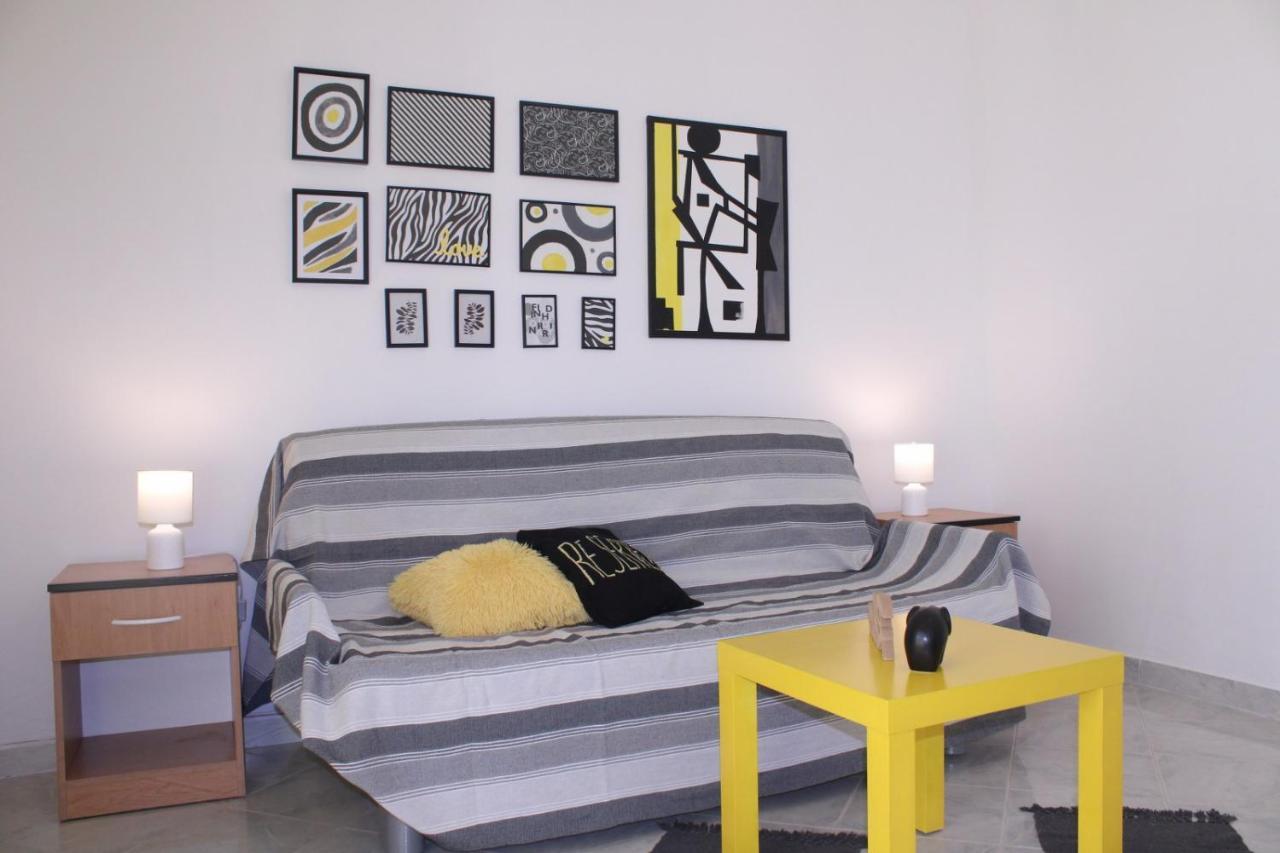 Lily'S Lovely Apartments Fazana Bagian luar foto