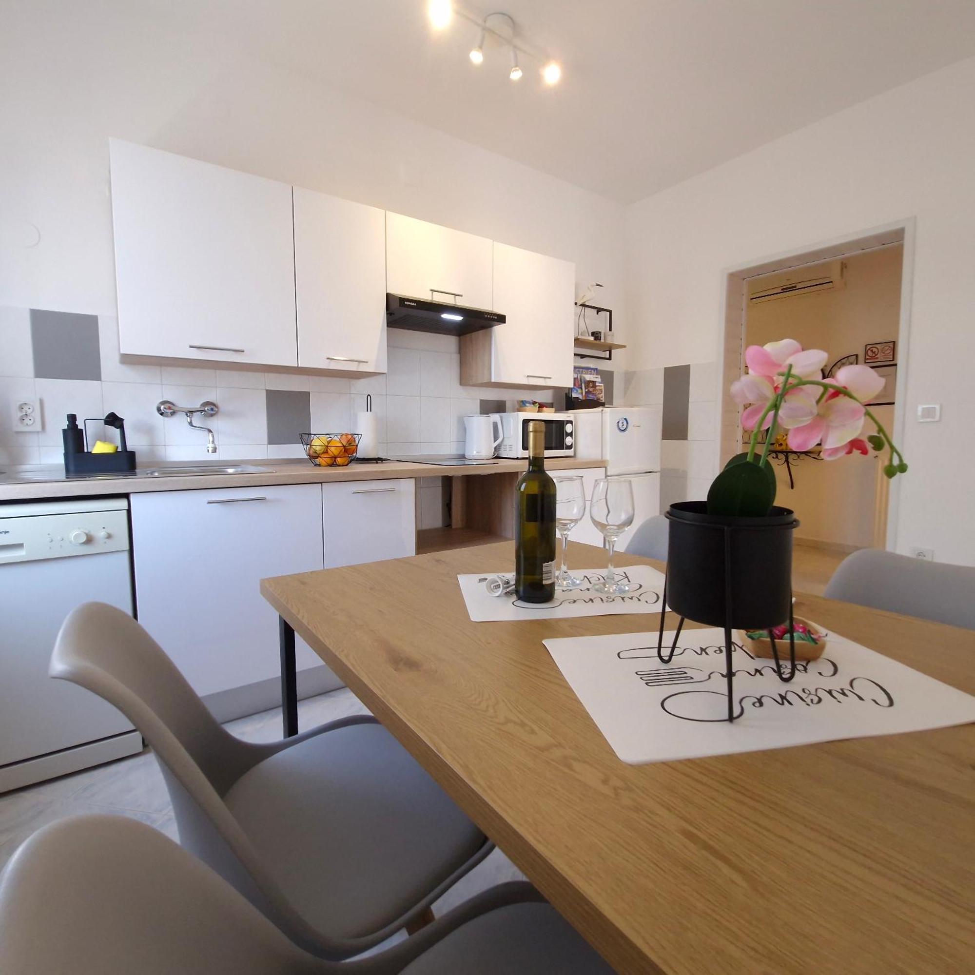 Lily'S Lovely Apartments Fazana Bagian luar foto